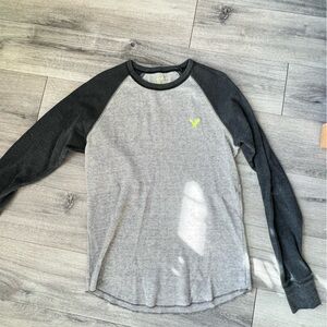 Men’s American eagle thermal size small